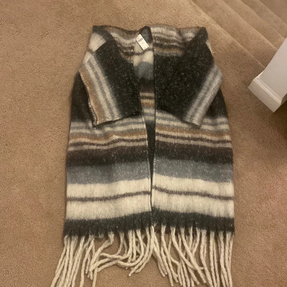 NWT Anthropologie shawl - Picture 1 of 4